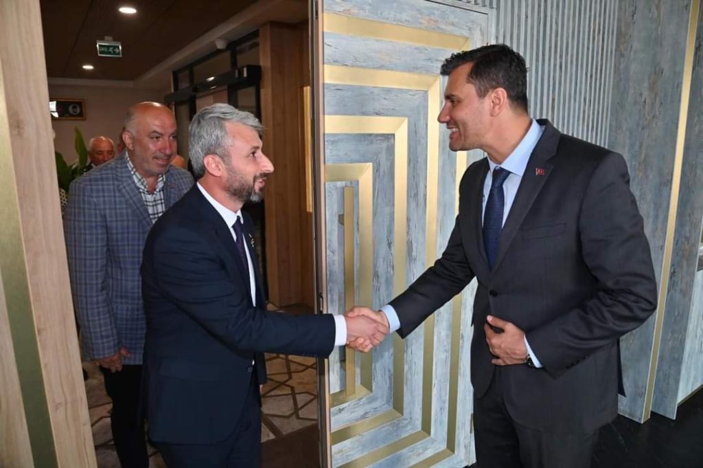 MANİSA BÜYÜKŞEHİR BELEDİYE BAŞKANINA ZİYARET